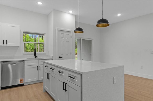 7164 N DUSTIN TERRACE N, Citrus Springs, FL 34434