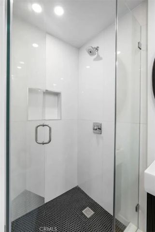 274 Cliff Drive 6, Laguna Beach, CA 92651