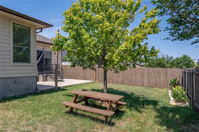 2116 Woodway DR, Leander, TX 78641