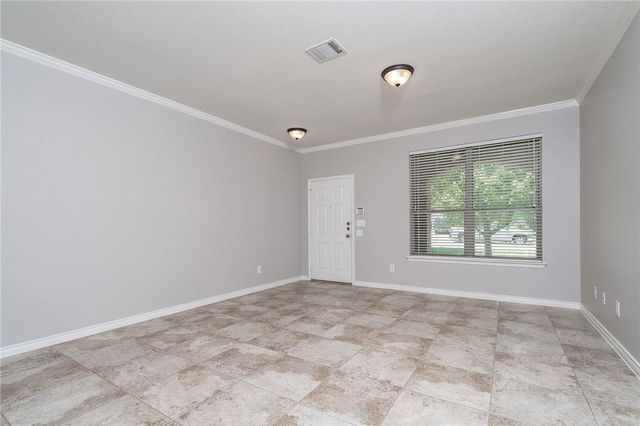 2116 Woodway DR, Leander, TX 78641