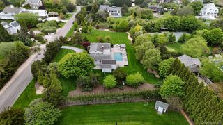 4 Stillwaters Lane, Westhampton Beach, NY 11978