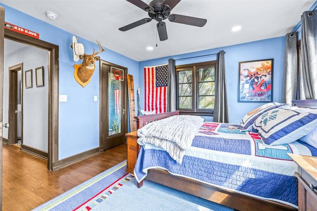 61 LADOGA AVENUE, Tampa, FL 33606