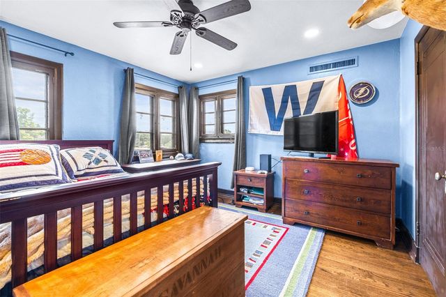 61 LADOGA AVENUE, Tampa, FL 33606