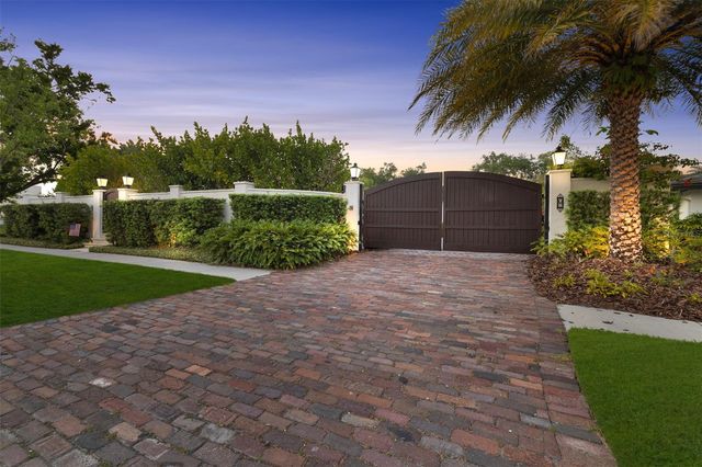 61 LADOGA AVENUE, Tampa, FL 33606