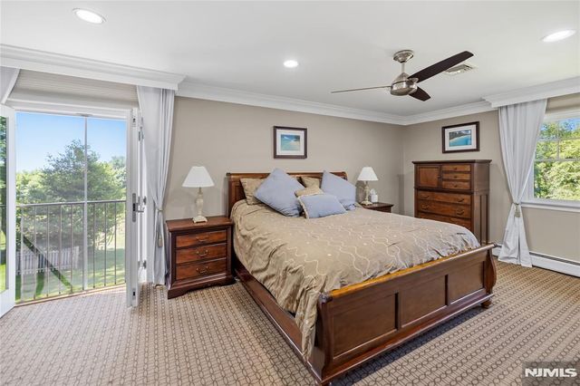40 Mountainview Terrace, Hillsdale, NJ 07642