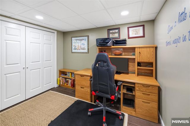 40 Mountainview Terrace, Hillsdale, NJ 07642