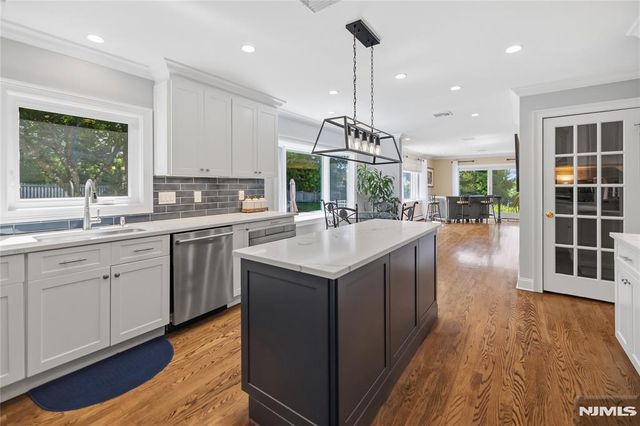 40 Mountainview Terrace, Hillsdale, NJ 07642
