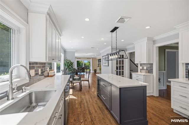 40 Mountainview Terrace, Hillsdale, NJ 07642