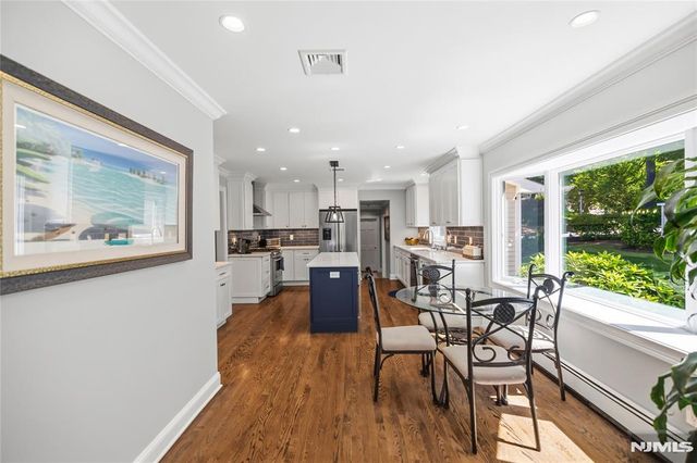 40 Mountainview Terrace, Hillsdale, NJ 07642