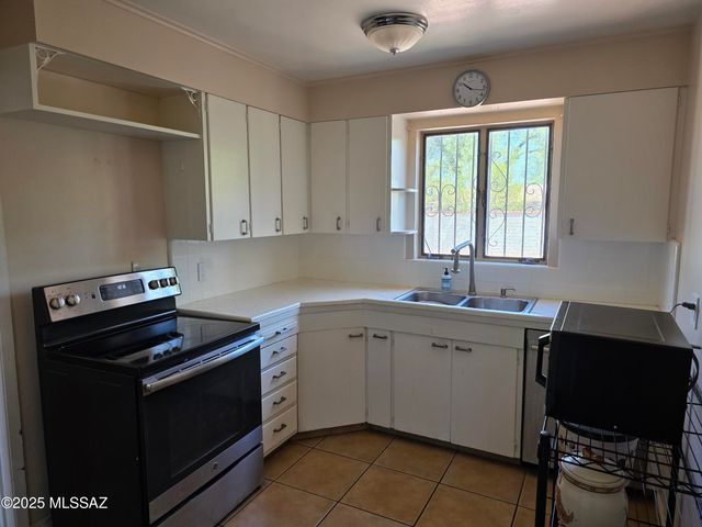 849 E Copper Street, Tucson, AZ 85719