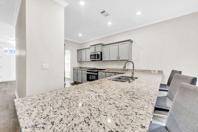 742 Marquis Way, Freeport, FL 32439