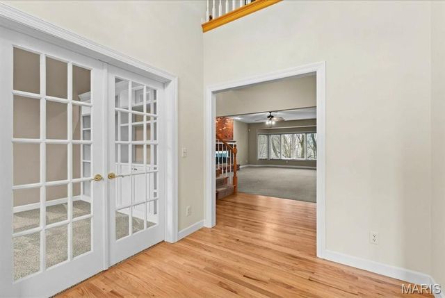 125 Gardner Place, St Charles, MO 63301