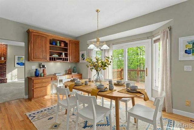 125 Gardner Place, St Charles, MO 63301