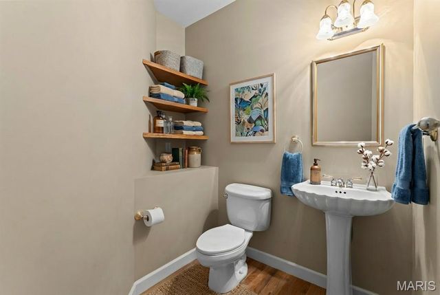 125 Gardner Place, St Charles, MO 63301