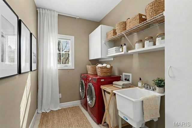 125 Gardner Place, St Charles, MO 63301