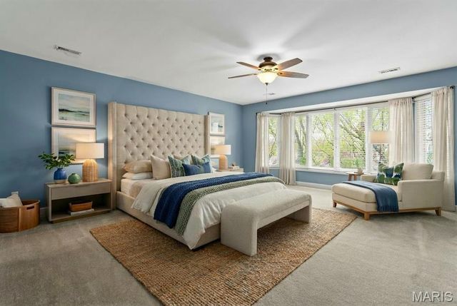 125 Gardner Place, St Charles, MO 63301