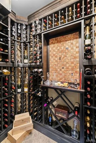 125 Gardner Place, St Charles, MO 63301