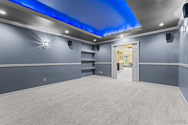 125 Gardner Place, St Charles, MO 63301