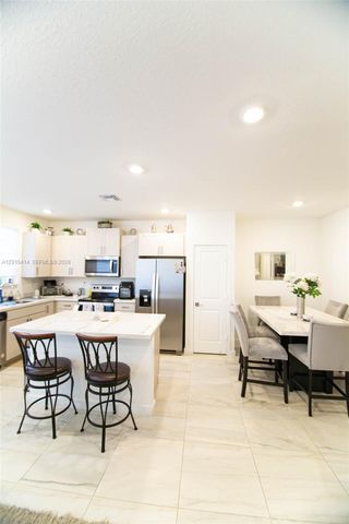 2348 SE 12th Ct, Homestead, FL 33035