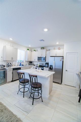 2348 SE 12th Ct, Homestead, FL 33035