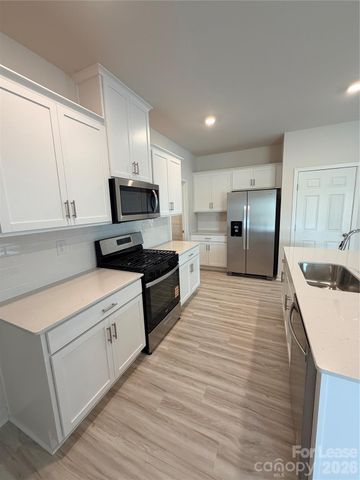 12036 Zazu Way, Charlotte, NC 28215