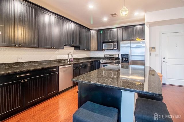 2360 Route 33 301, Robbinsville, NJ 08691