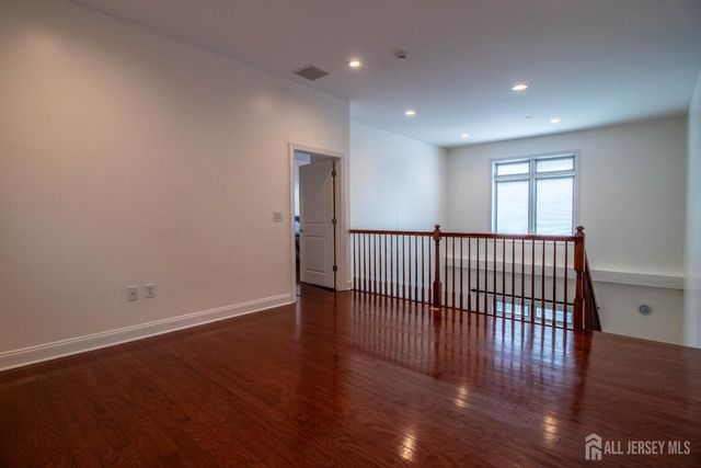 2360 Route 33 301, Robbinsville, NJ 08691