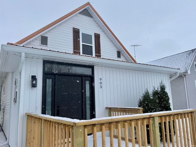 903 S Water Street, Jonesboro, IN 46938