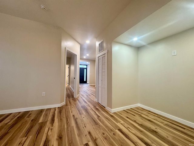 903 S Water Street, Jonesboro, IN 46938