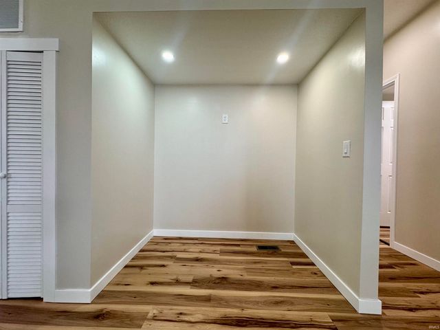 903 S Water Street, Jonesboro, IN 46938