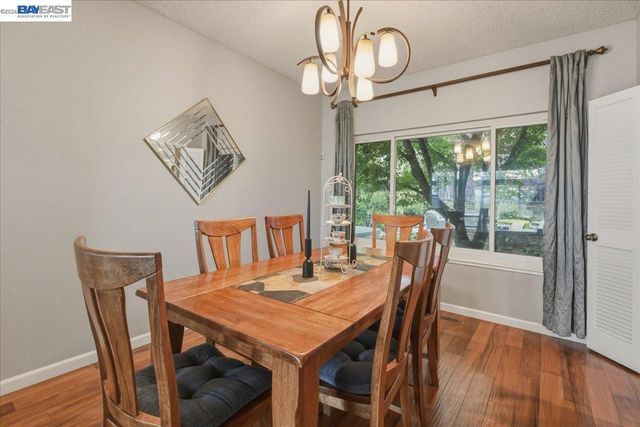 466 Crystalline Dr, Fremont, CA 94539