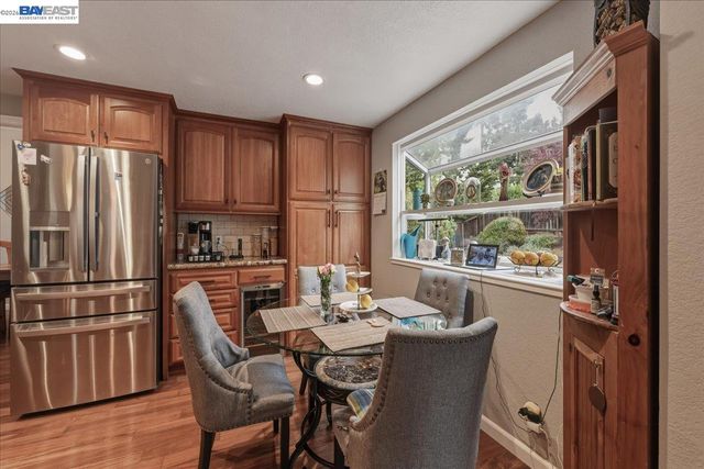 466 Crystalline Dr, Fremont, CA 94539