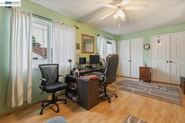 466 Crystalline Dr, Fremont, CA 94539