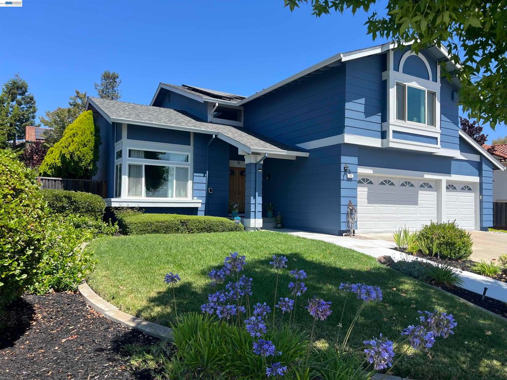 466 Crystalline Dr, Fremont, CA 94539