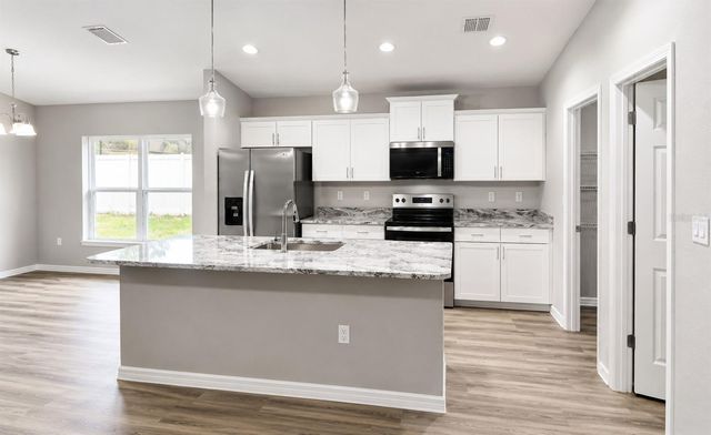 16352 SE 84TH TERRACE, Summerfield, FL 34491