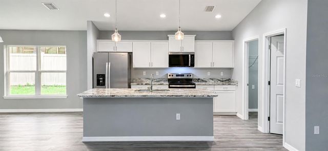 16352 SE 84TH TERRACE, Summerfield, FL 34491