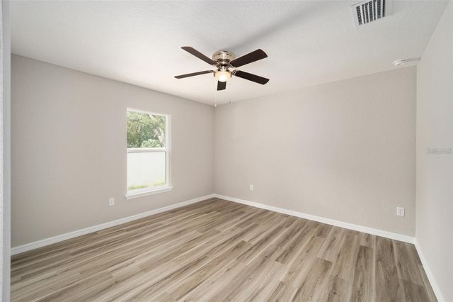 16352 SE 84TH TERRACE, Summerfield, FL 34491