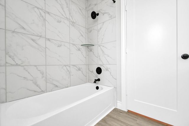 10220 Cabo Del Sol Drive, Cleveland, TX 77327