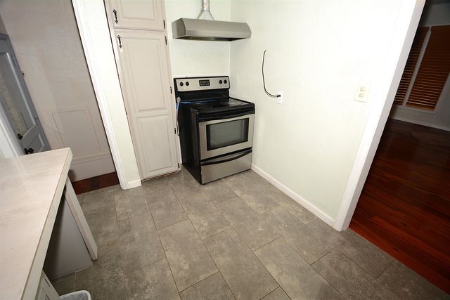 1838 N Green St, Wichita, KS 67214