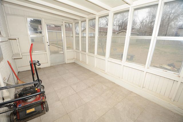 1838 N Green St, Wichita, KS 67214