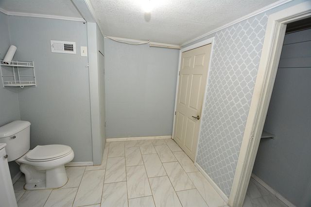 1838 N Green St, Wichita, KS 67214