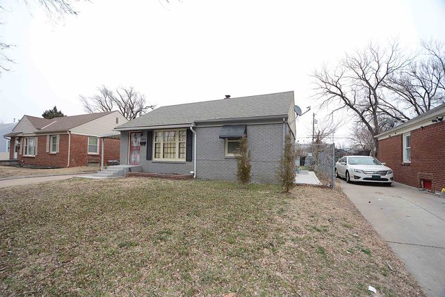 1838 N Green St, Wichita, KS 67214