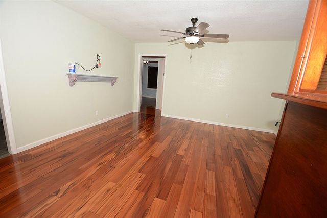 1838 N Green St, Wichita, KS 67214