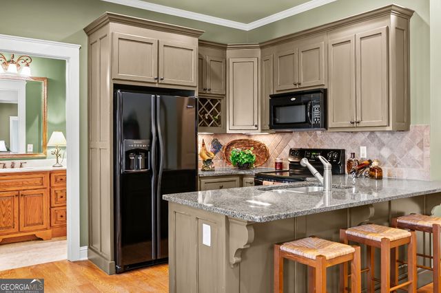 8817 Highway 100, Hogansville, GA 30230