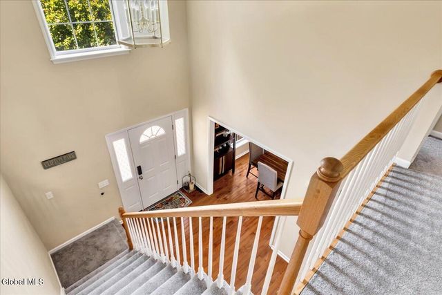 3 Carpenter Way, Clifton Park, NY 12065