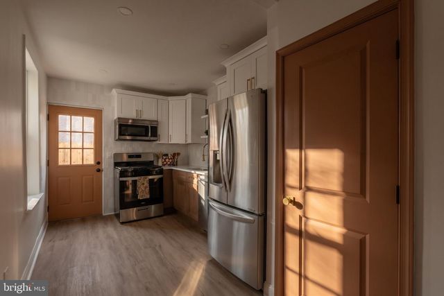 2642 CEDAR ST, Philadelphia, PA 19125