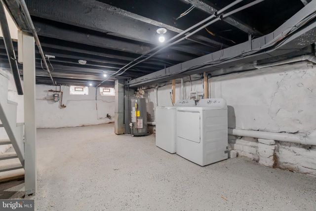 2642 CEDAR ST, Philadelphia, PA 19125