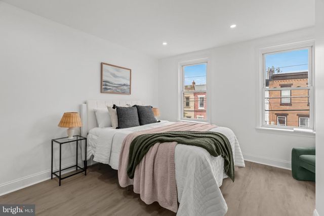 2642 CEDAR ST, Philadelphia, PA 19125