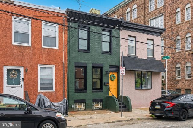 2642 CEDAR ST, Philadelphia, PA 19125