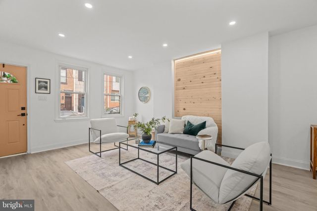 2642 CEDAR ST, Philadelphia, PA 19125
